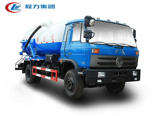 東風(fēng)7立方吸污車