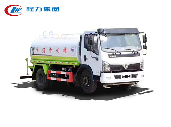 國(guó)六新款福瑞卡灑水車(chē)