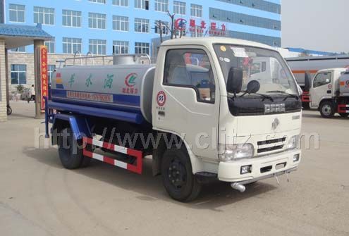 東風大金霸綠化噴灑車