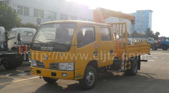 東風(fēng)福瑞卡隨車(chē)起重運(yùn)輸車(chē)