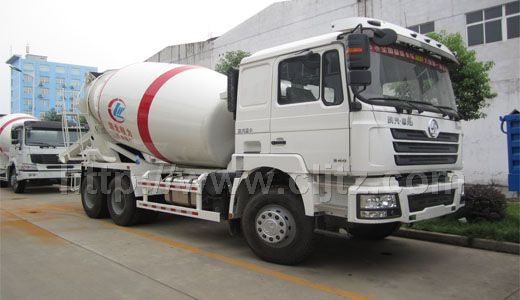 陜汽德龍混凝土攪拌車