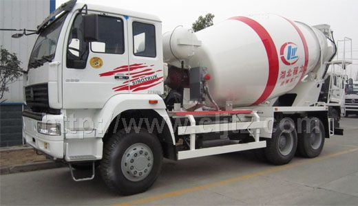 重汽金王子混凝土攪拌車