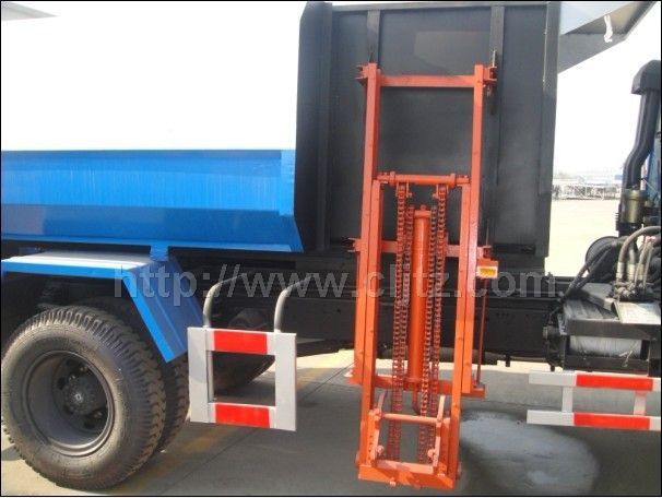 垃圾車(chē)提升機(jī)