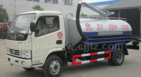 東風(fēng)5立方吸糞車