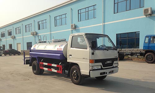 江鈴5噸灑水車(國四)